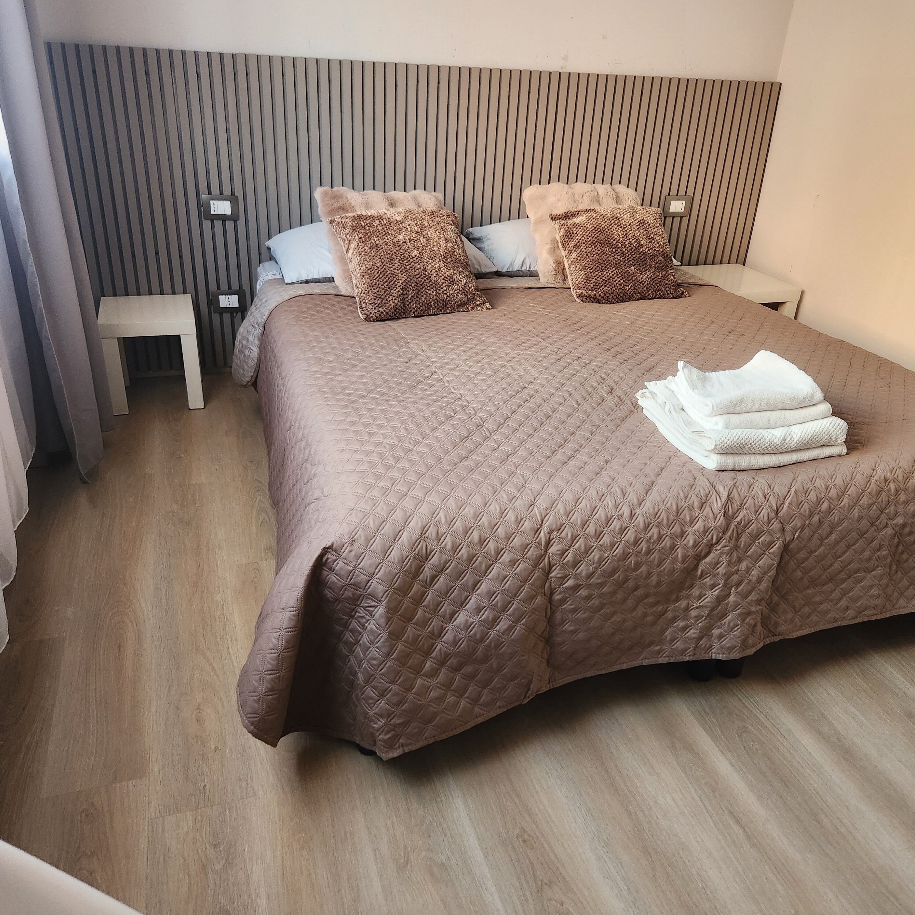 In-room safe, soundproofing, iron/ironing board (on request)