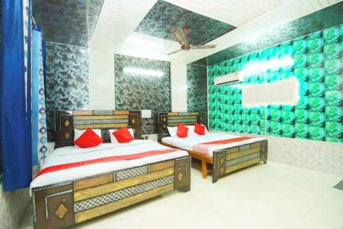 Deluxe Quadruple Room, City View