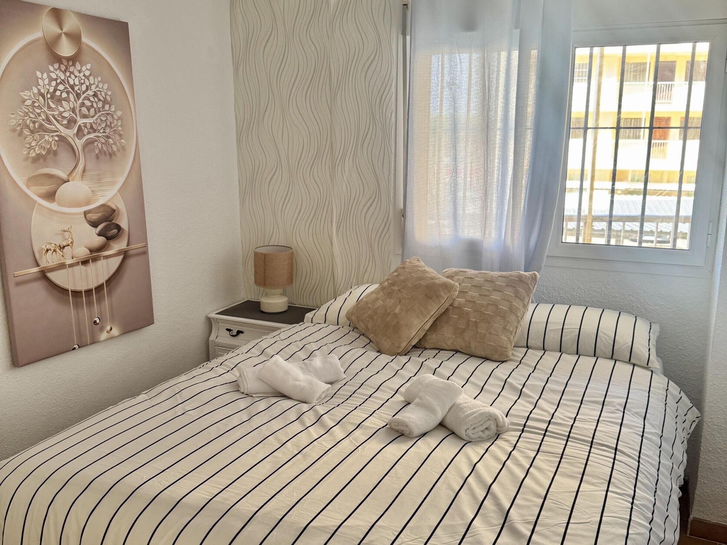 2 quartos, Wi-Fi de cortesia, roupa de cama