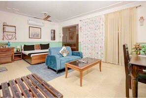 Deluxe Single Room, City View | Interior - Royal Spark Residency (Gurugram)