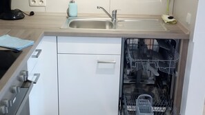 Uklassifisert bilde, 2 av 18, knapp