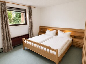 6 habitaciones, wifi y ropa de cama