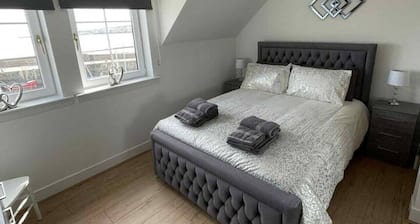 Seaview Apartment in Banff