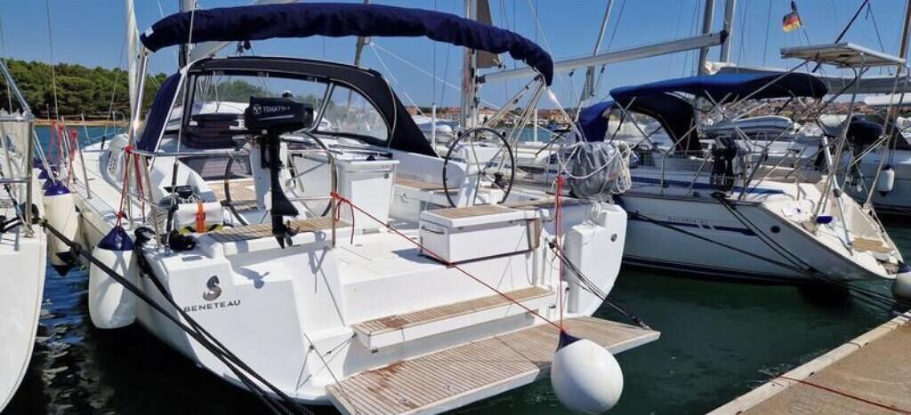Marina