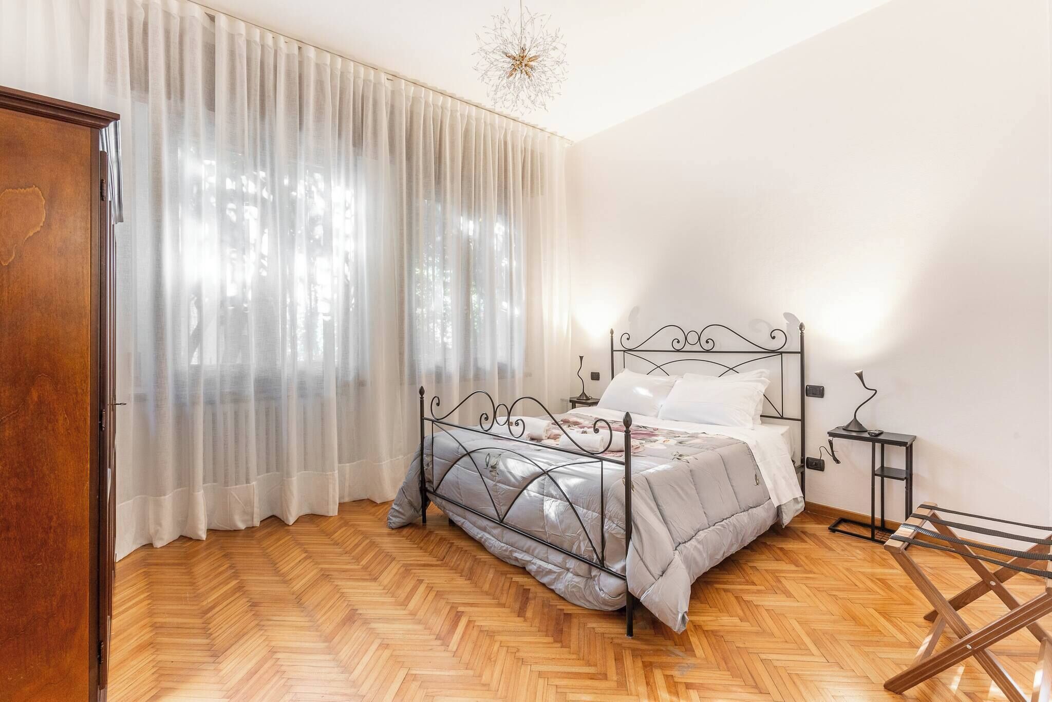 1 Schlafzimmer, Reisekinderbett, kostenloses WLAN, Bettwäsche