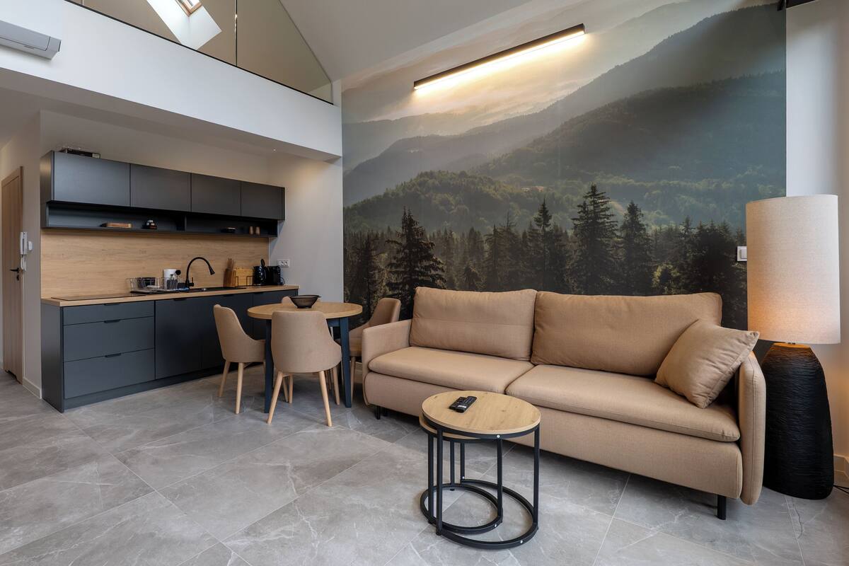 Apartament (40B/2) | Living area | Flat-screen TV