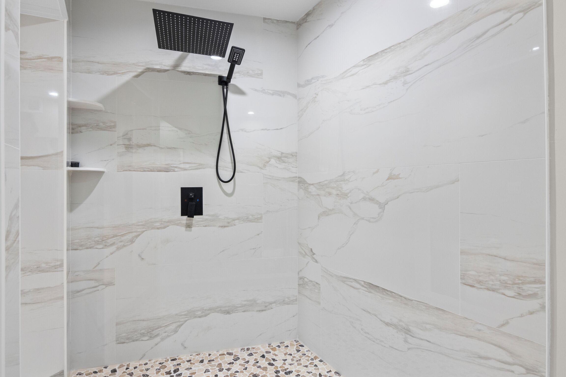Shower, towels