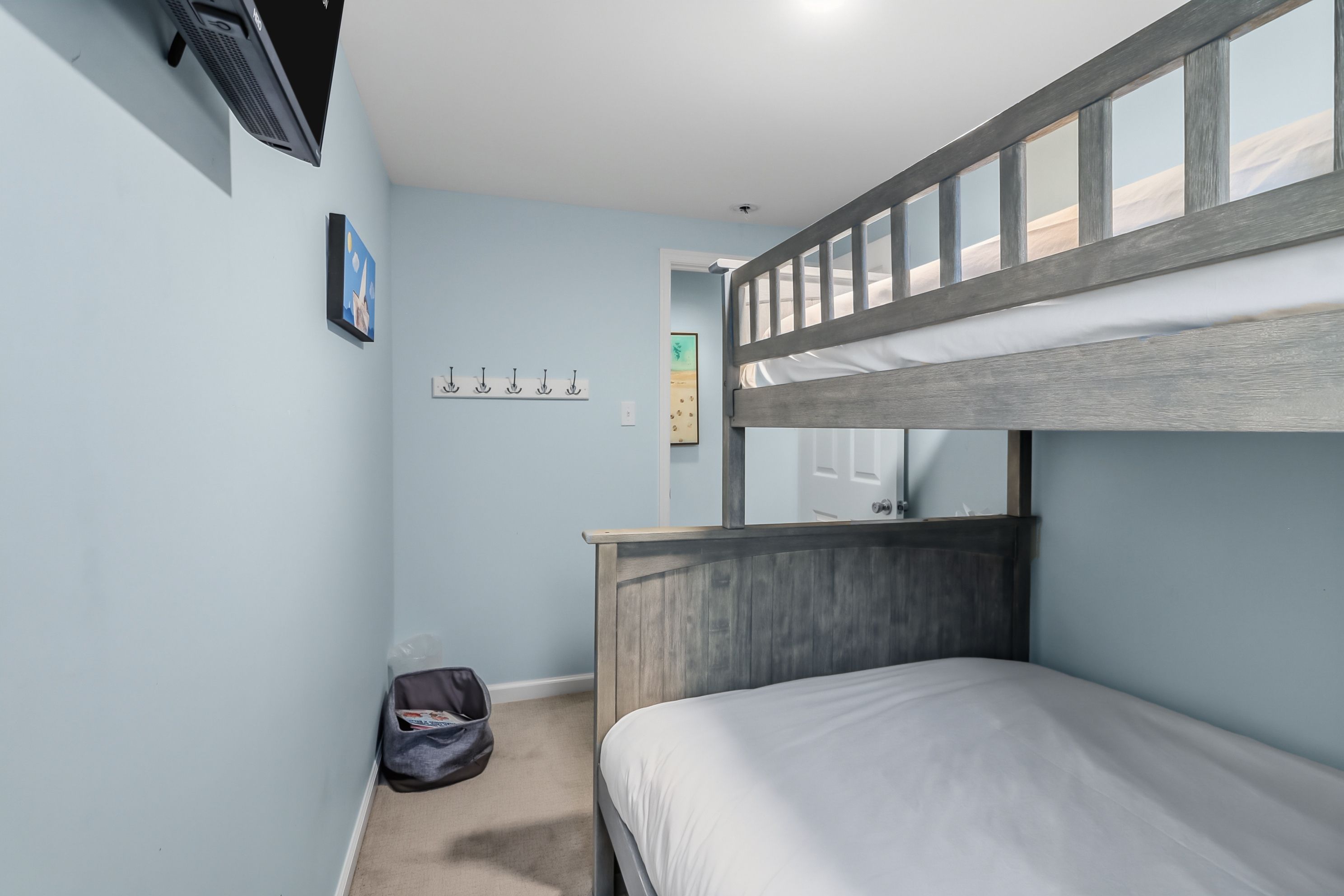 9 Schlafzimmer, Bügeleisen/Bügelbrett, kostenloses WLAN, Bettwäsche