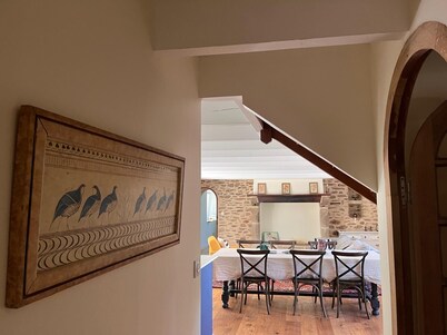 Family Home from 1806: Between Land and Sea