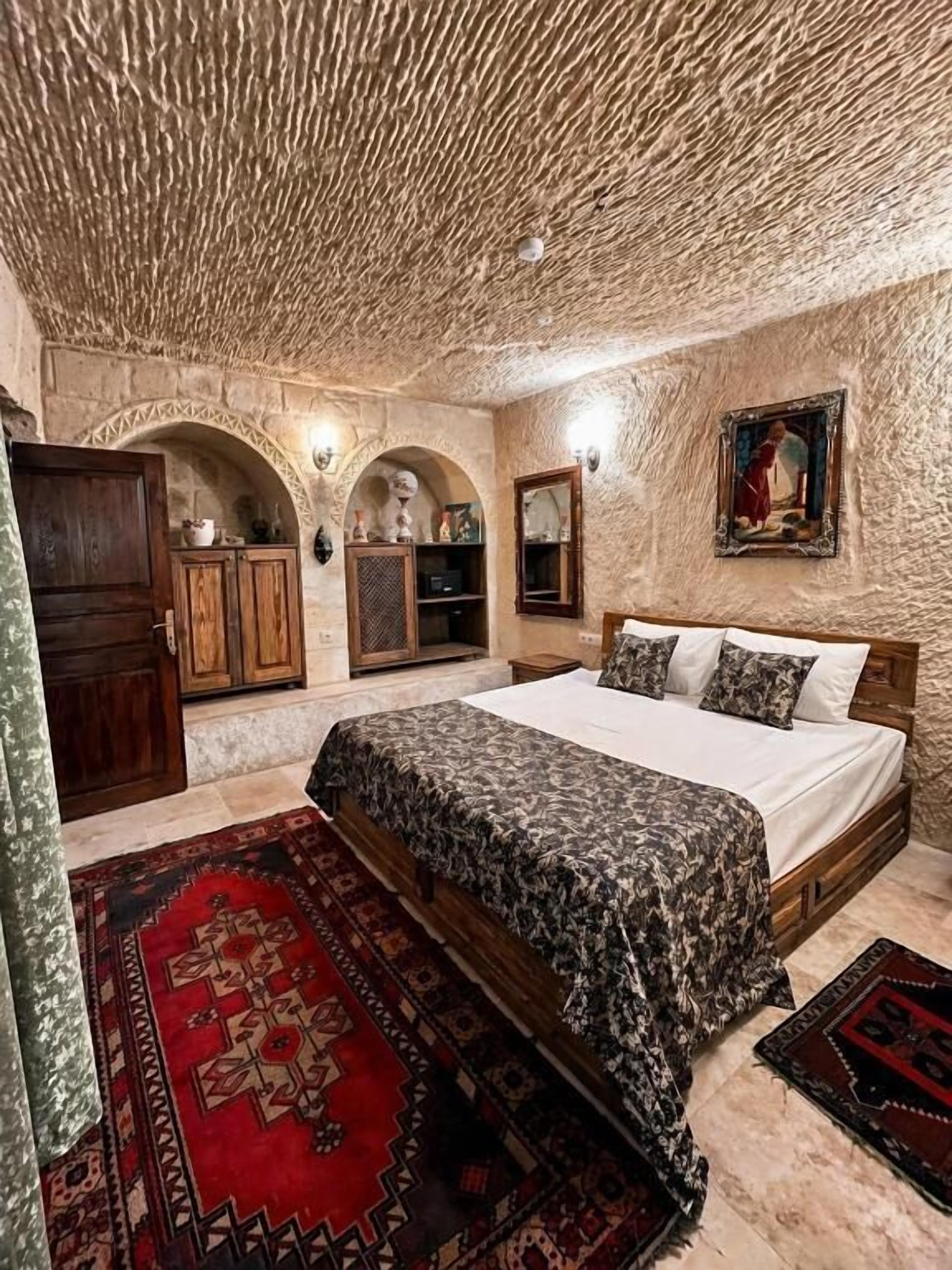 House, 3 Bedrooms, Non Smoking, Patio | Blackout drapes, soundproofing, iron/ironing board (on request)