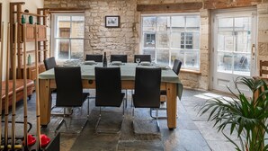 Unclassified image, 2 of 66, button - The Painswick Retreat (Painswick)