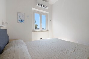 2 Schlafzimmer, Bügeleisen/Bügelbrett, Bettwäsche
