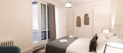 2 chambres, fer et planche à repasser, lit de bébé portatif, Wi-Fi