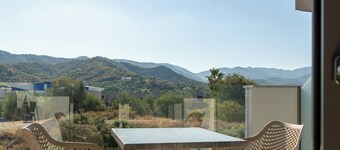 SARTI PREMIUM LUXURY SUITES