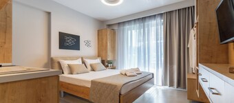 SARTI PREMIUM LUXURY SUITES 