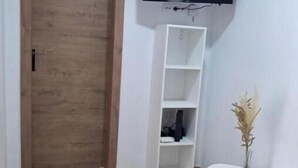 Unclassified image, 5 of 8, button - Andrea's House (Charco del Pino)