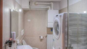 Departamento Confort, cocina | Baño