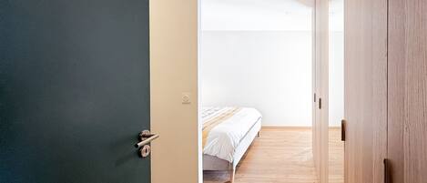 4 Schlafzimmer, Reisekinderbett, WLAN