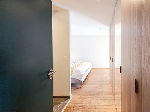 Chalet at 1,800 meters - Panoramic view - Sleeps 10. Perfect for families or friends