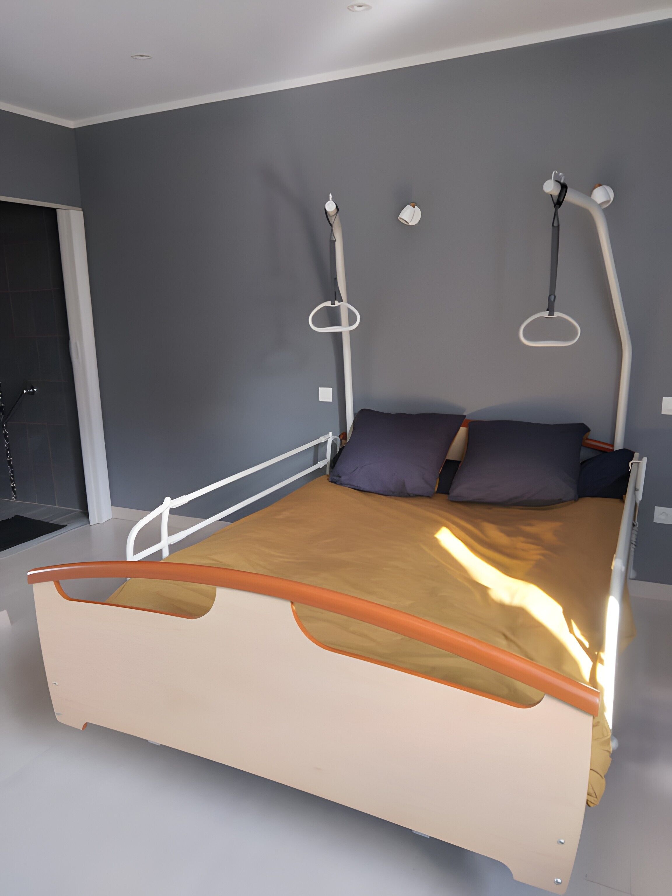 3 slaapkamers, een strijkplank/strijkijzer, wifi