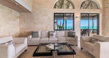 Villa Seacliffe - An Exclusive Ocean Point Retreat in Turks and Caicos