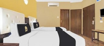  Hotel Pal Palace
