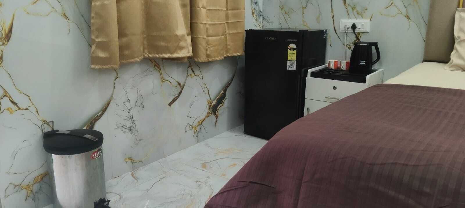 Deluxe Double Room Single Use