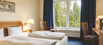 Relax in Stylish Comfort Close to Kurtheater Norderney - 0.3 miles