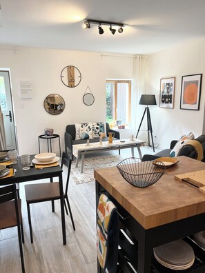 Living area - Sunshine cottage2 (Fontevraud)