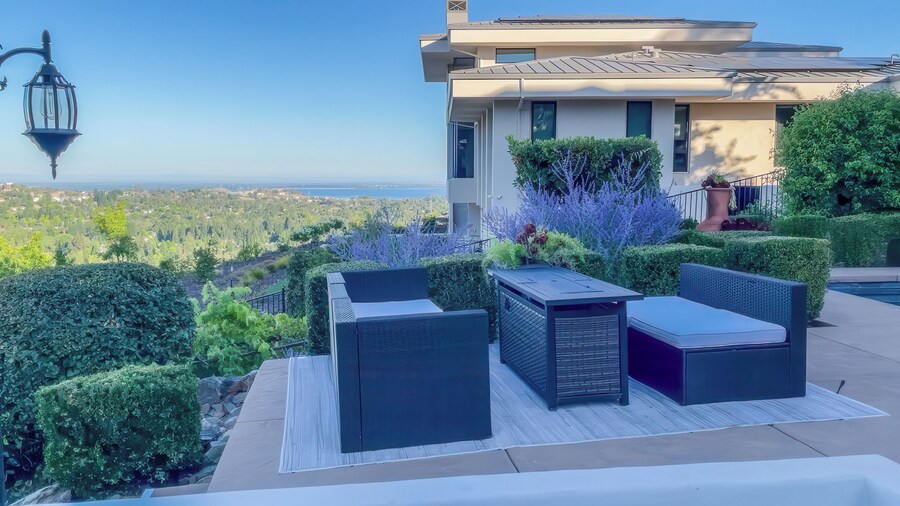 Serrano Village Villa