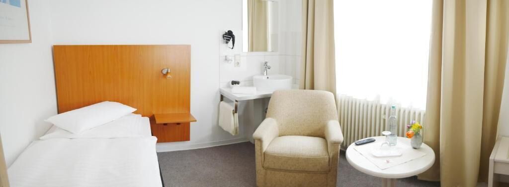 Habitación individual, vista a la ciudad | Wifi gratis 