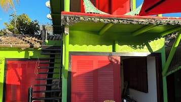 Ulkoruokailutilat