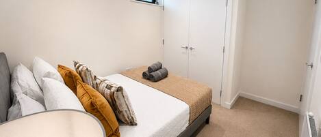 2 bedrooms, desk, iron/ironing board, travel cot