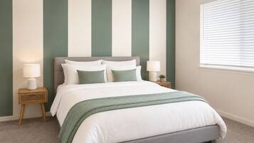 Iron/ironing board, WiFi, bed sheets