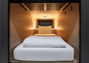 Dormitorio compartido, dormitorio mixto