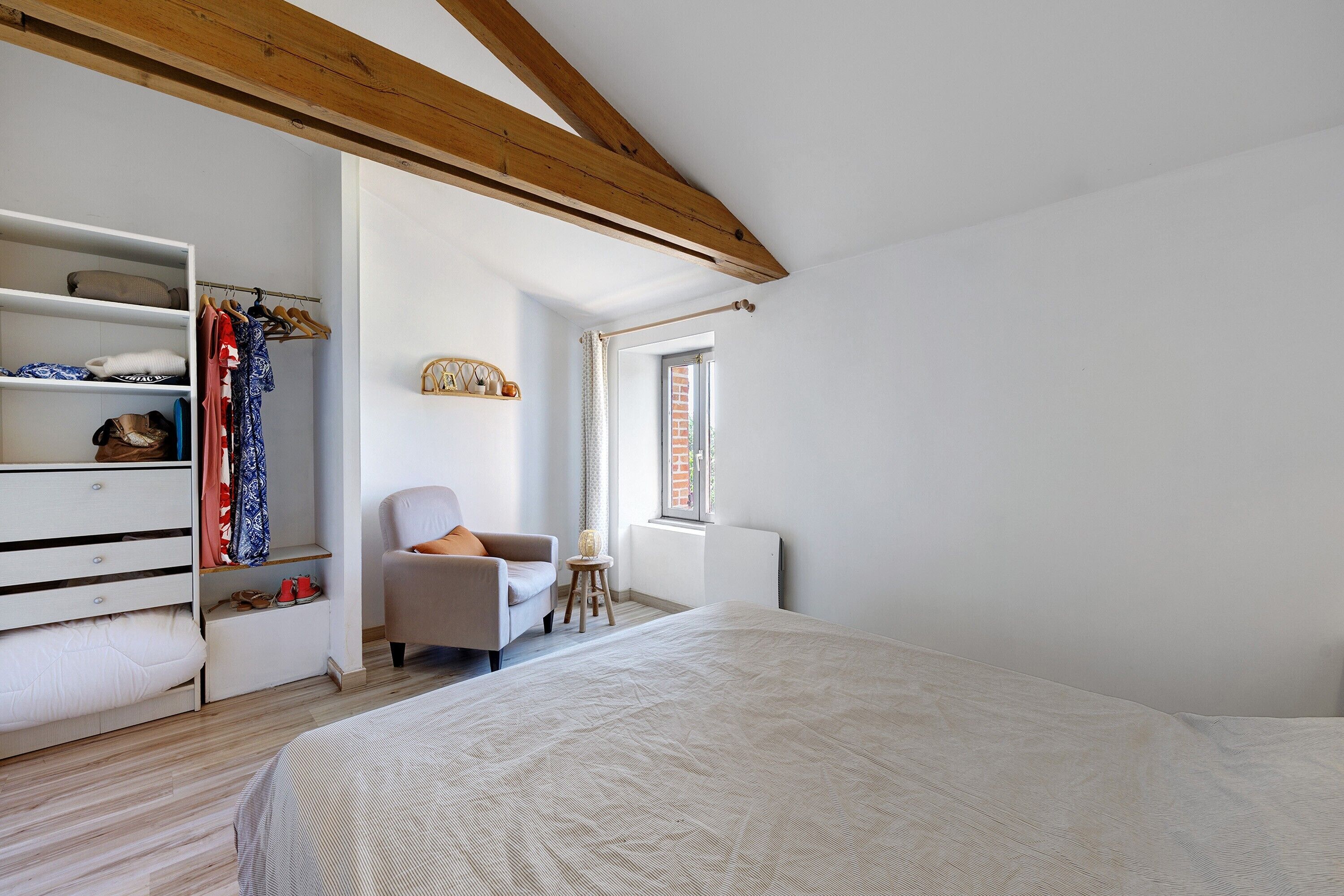 4 chambres, fer et planche à repasser, Wi-Fi
