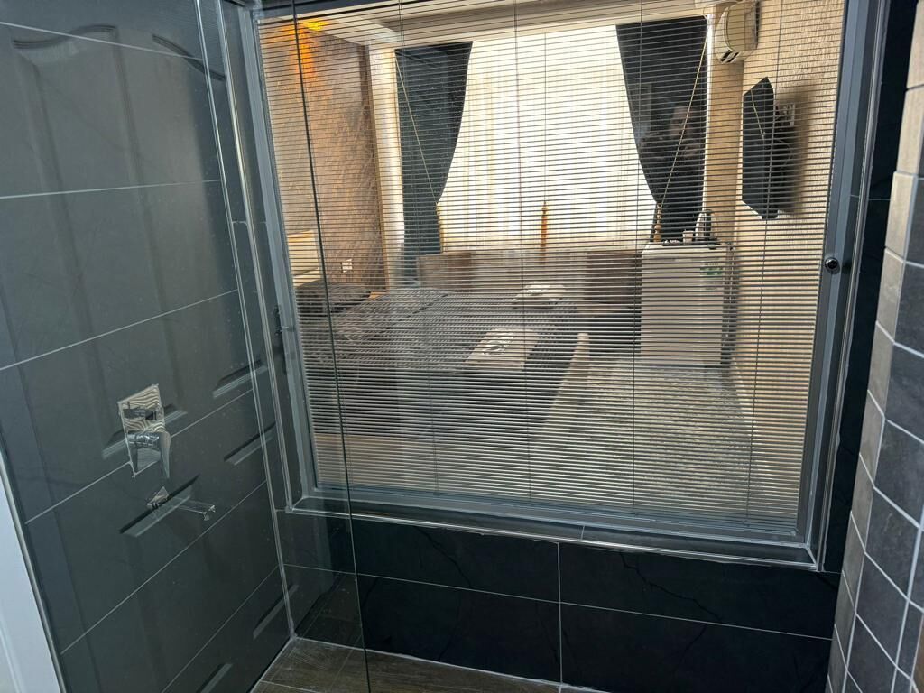 Deluxe Apartment, City View | Bathroom | Free toiletries, hair dryer, towels, soap