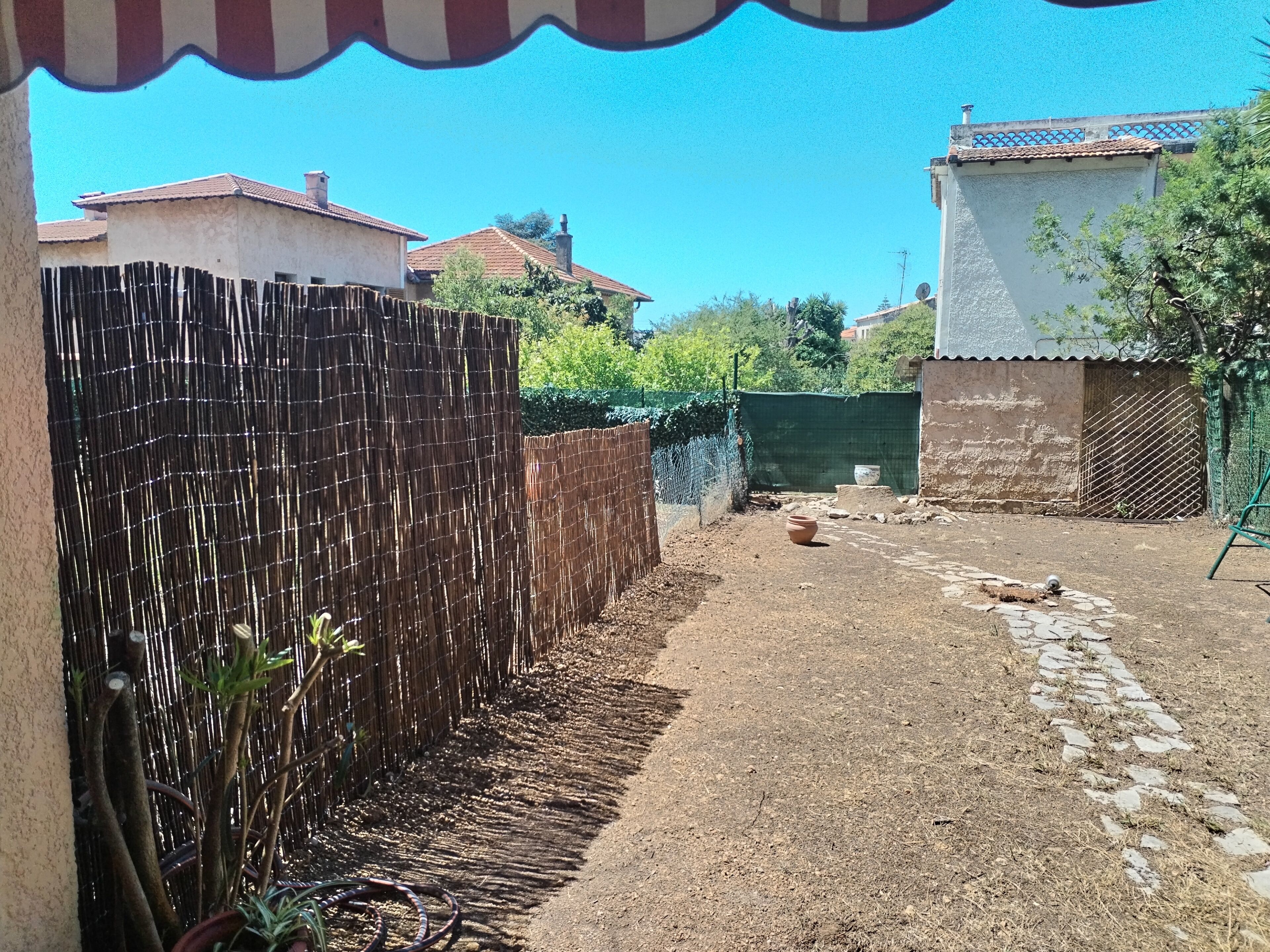 Terrain de l’hébergement 