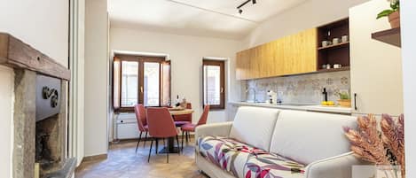 Standard Apartment | Living area