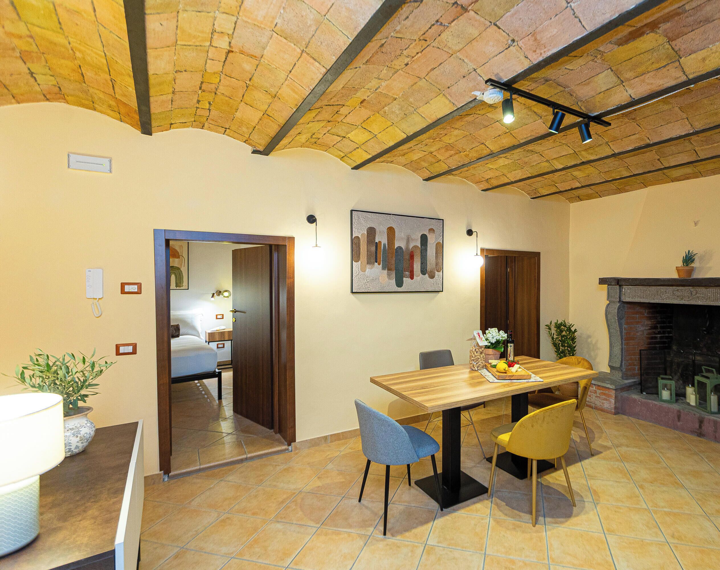 Superior Apartment | Dining