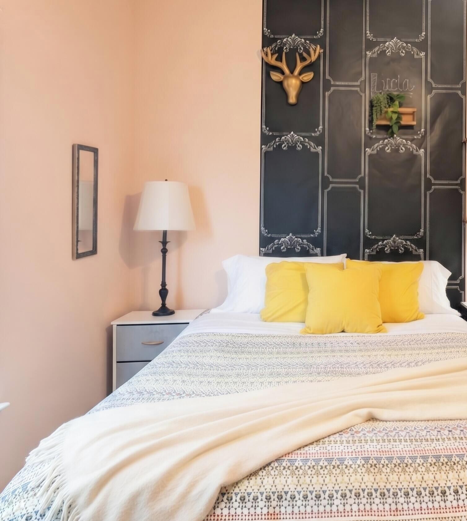 3 bedrooms, WiFi, bed sheets