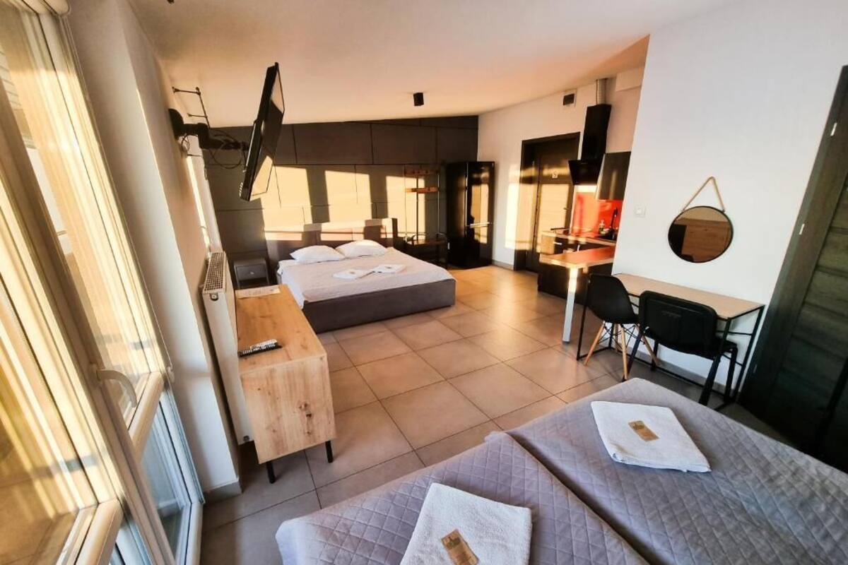 Superior Quadruple Room, City View