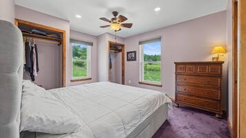3 habitaciones, wifi gratis y ropa de cama