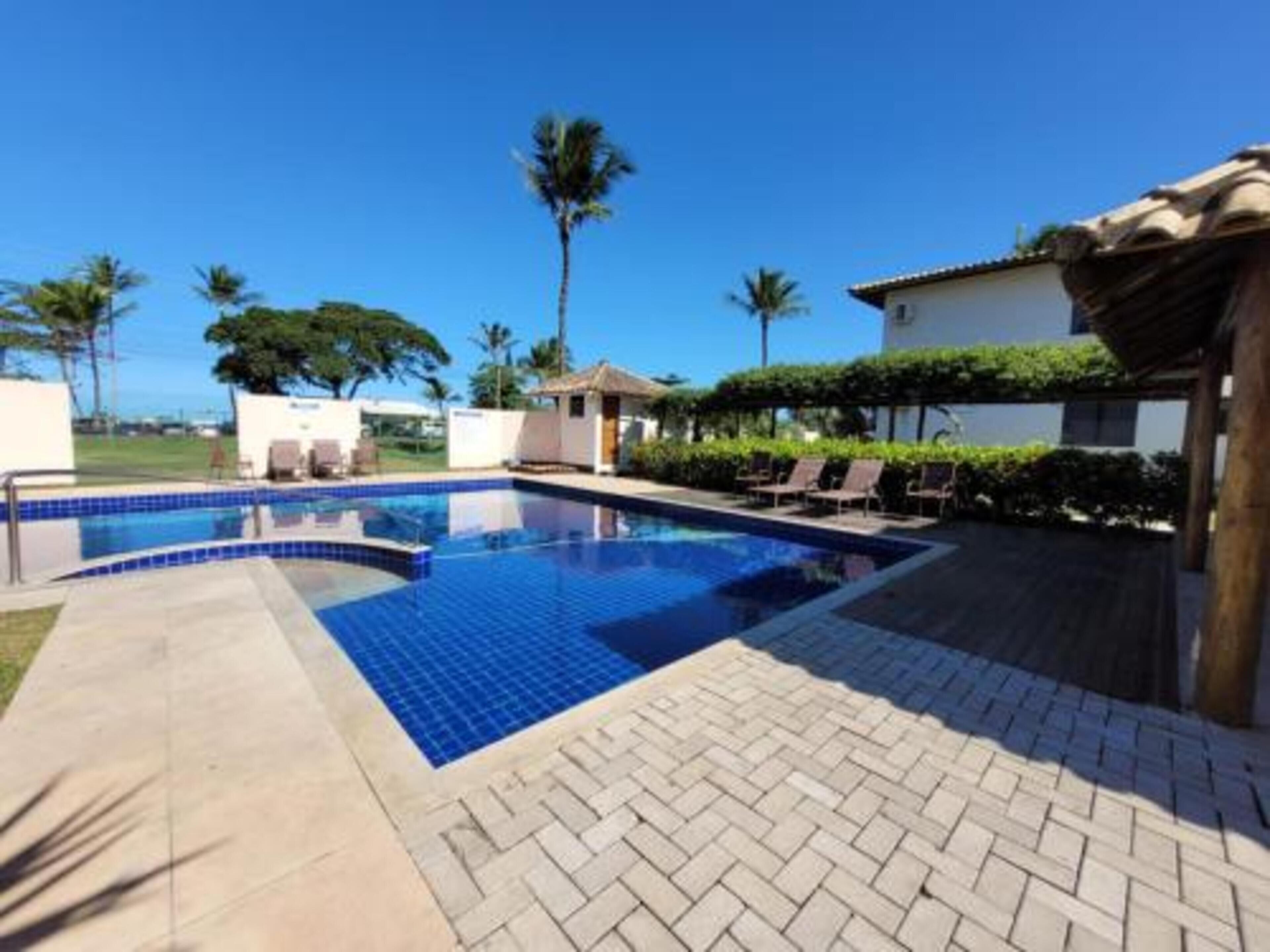 3 indoor pools, 3 outdoor pools
