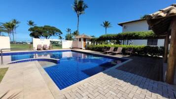 3 indoor pools, 3 outdoor pools