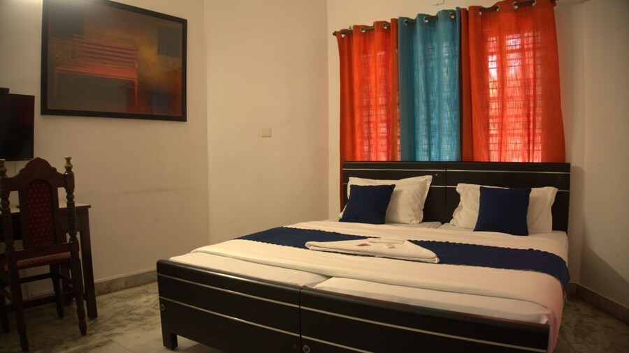Hotel Aidan Residency Edappally