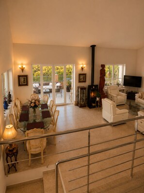 Interior - Private villa with infinity pool, Hot Spring hot tub and views in Mijas (Mijas)