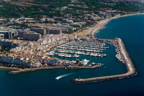 Marina