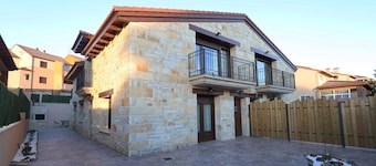Country Villa Puerta del Gallo (Molina de Aragón–Alto Tajo)