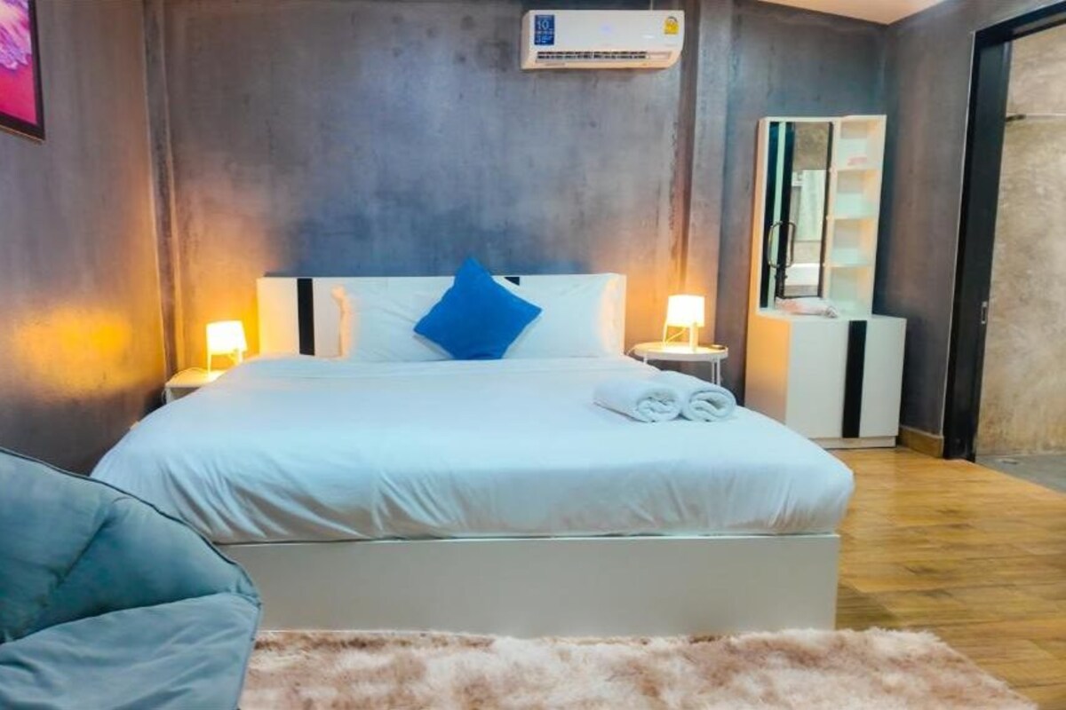 Quarto casal superior | Frigobar, Wi-Fi de cortesia, roupa de cama